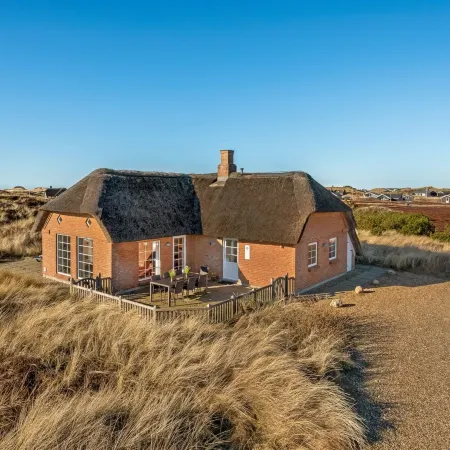 "Hærulf" - 300m from the Sea
