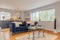 Private and Unique Cottage Close to Sheffield