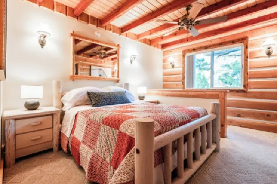 Canyon Wren Cottage, a True Couples Retreat