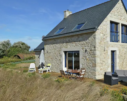 Stone House in Cleder near Les Amiets Beach Hotels in Cleder
