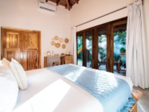 Villa Coco Hotels in Sona