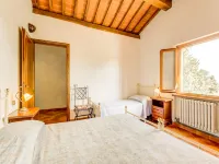 Farmhouse in Chianti with Pool & Garden