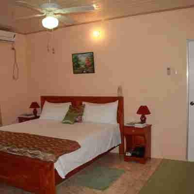 Green Haven Cottage Rooms