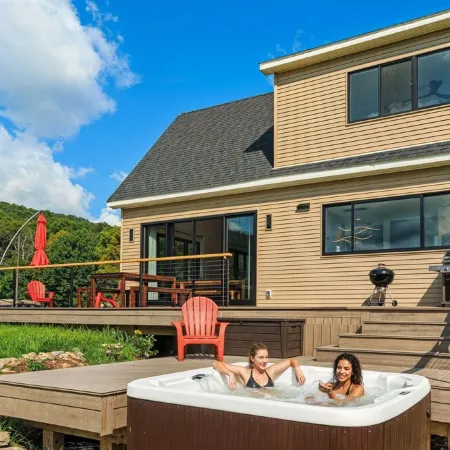 SOL® Catskills Mnt view, Sauna, Hot Tub, Fire Pit, Min to Plattekill & Belleayre