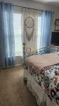 Private Entrance Room & Bathroom  w/ Courtyard Close to Beach & Downtown