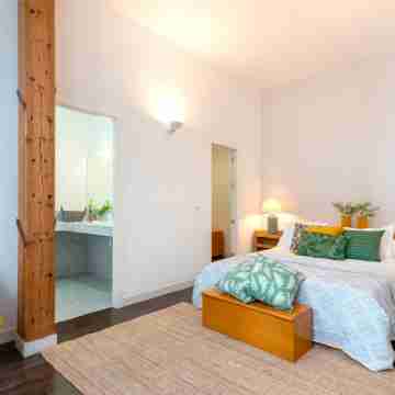 Fabulous Apartment Close to Commercial Area. Larios Rooms