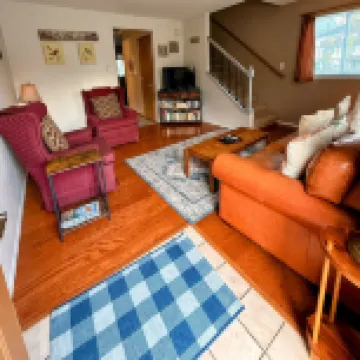 My Alpine Place: Spacious Condo within easy walking distance of Leavenworth