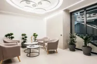 Arkhitektor Apart Hotel by Provence