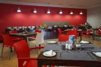 Inani Hotel Gallagher