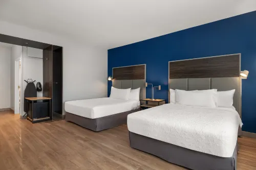 Tru by Hilton Fort Worth Lake Worth Hotels in Azle