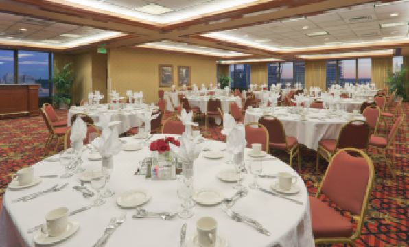 Holiday Inn SACRAMENTO DOWNTOWN - ARENA by IHG