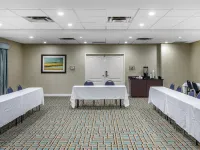 Hampton Inn Adel Hotels in Adel