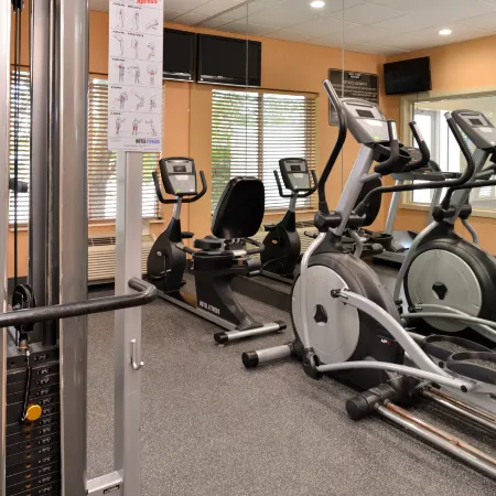 Holiday Inn Express & Suites CINCINNATI-BLUE ASH by IHG
