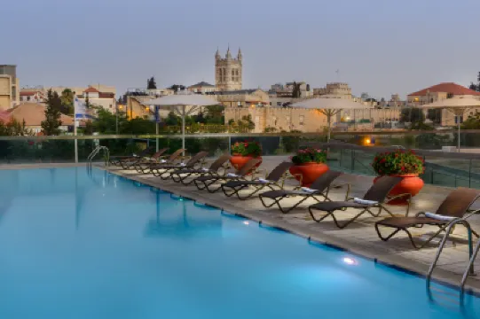 大庭院飯店 住宿飯店