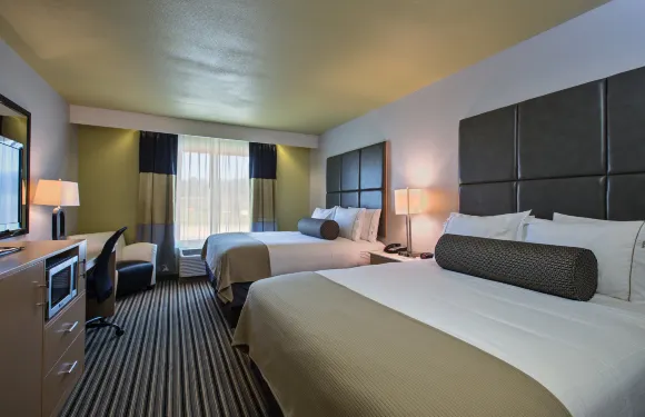 智選假日套房酒店卡萊爾