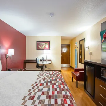 Red Roof Inn Cameron