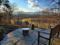 Charming Artist's Retreat