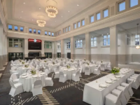 ザ セントラル ステーション メンフィス、キュリオ コレクション バイ ヒルトン メンフィスのホテル