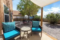 Spacious 3 bedroom 2.5  bath with 3 living areas