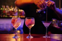 CC Beach Front Papagayo All Inclusive - bar