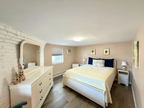 COZY MODERN & AFFORDABLE 1st floor SIC apartment ONE BLOCK from beach Hotels in Sea Isle City