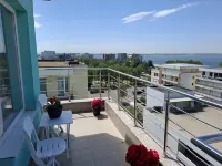 2 rooms apartment, max 4 persons, 30 meters far from the Beach and the Black Sea - Hot Tub