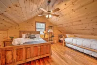 Hot Tub: 'Little Bear's Pond' Broken Bow Cabin