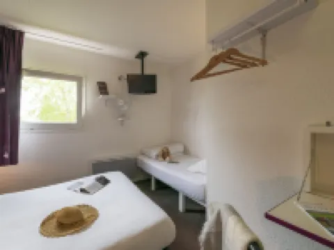 Hôtel Cerise Auxerre โรงแรมในจังหวัดอียอน