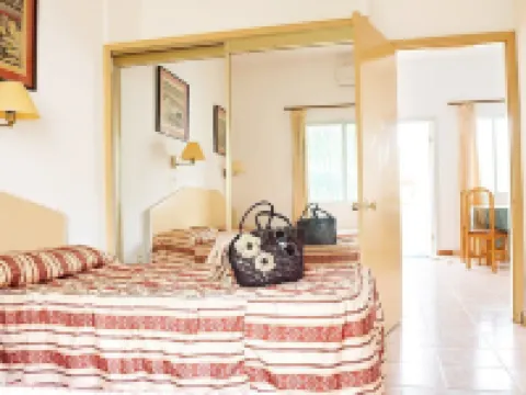 Cape Point Hotel Hotels in Bakau