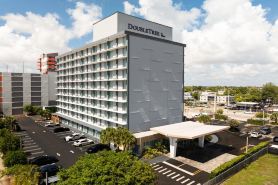 DoubleTree by Hilton Miami North I-95