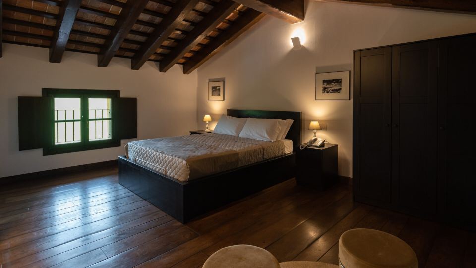 Al Pompiere - Wine and Rooms