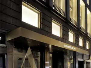 Armani Hotel Milano
