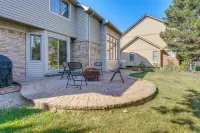 Family Getaway: Private Yard w/ Patio, Fire Pit - Homestays