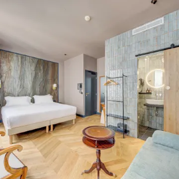 Hôtel Maât Batignolles Отели рядом с достопримечательностью «17-й округ: Батиньоль»