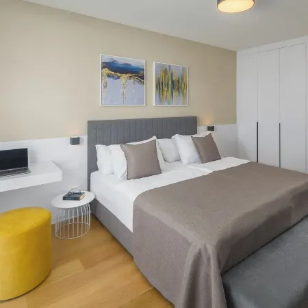 Apartments Maj Residence Luxury