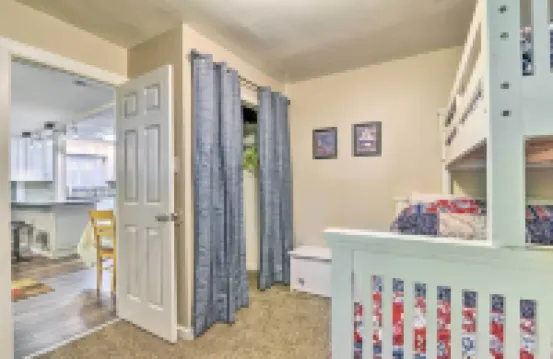 Pet-Friendly Taylor Home w/ Backyard Oasis!