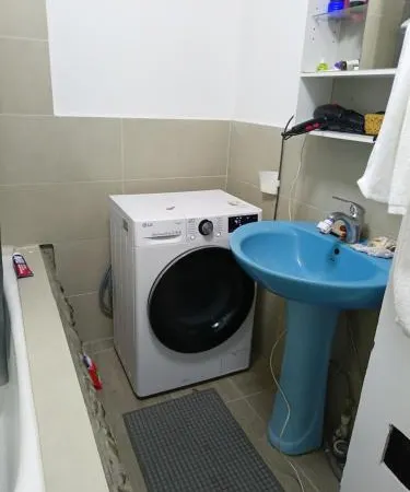 ZEBRA Guest House Отели рядом с достопримечательностью «Баянгол»
