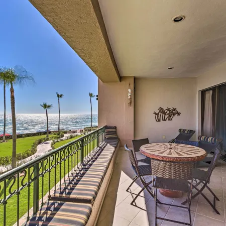 Walk to Beach Oceanfront Rocky Point Condo