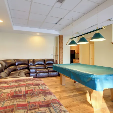 Camp Lake Cabin: Lakefront & Pet Friendly!