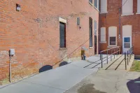 Modern, Open-Concept Apartment: Downtown Cashton! - Apartments