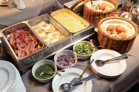 Hotel Roth am Strande - 朝食