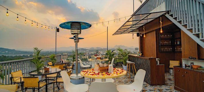 Maya's Manor, a Lake View Hotel Hotéis em Udaipur
