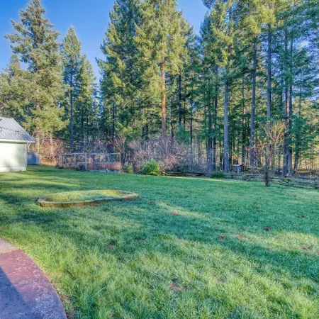 White Salmon River House