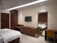 The Heritage Convention Hall and Rooms - 2-Star