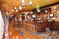 Courtyard Minneapolis West - Barer