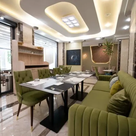 RV Hotel - Dely Brahim