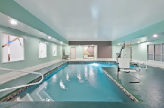 Holiday Inn Express & Suites HARRISBURG S - NEW CUMBERLAND by IHG