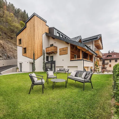 El Giof Alpine Home Hotels in Pellizzano