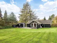 6 Person Holiday Home in Højby - 2-Star
