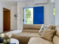 Charming Apartment in Historic Carthage with Modern Comforts